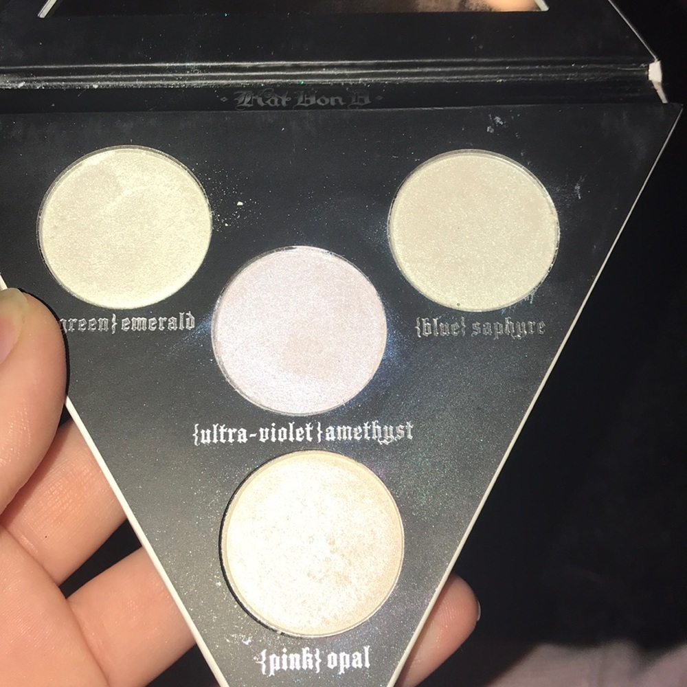 Kat von d highlighter